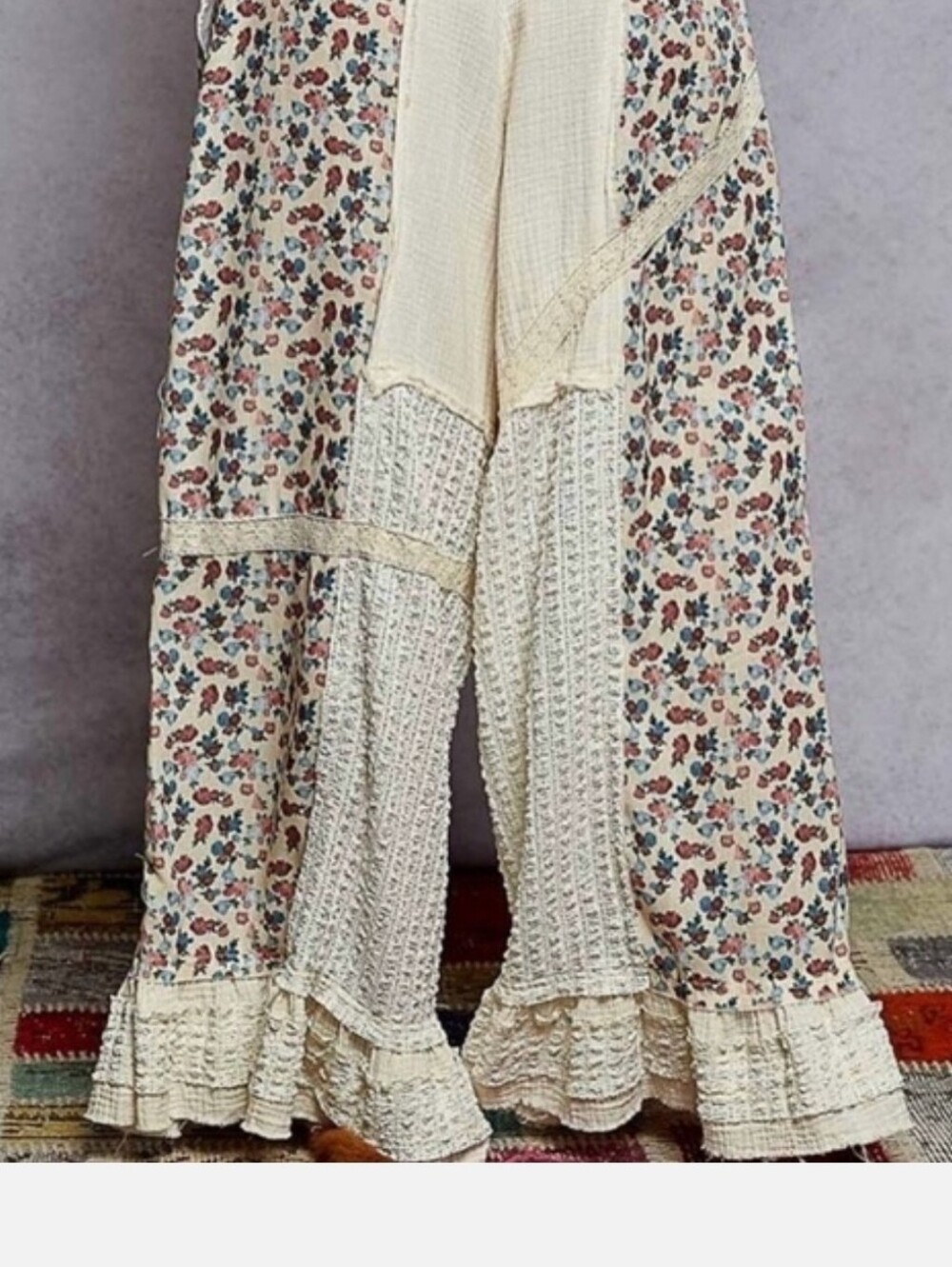 POL " Moonlit Patchwork " Ruffle Pants - Size Small - Picture 4 of 5